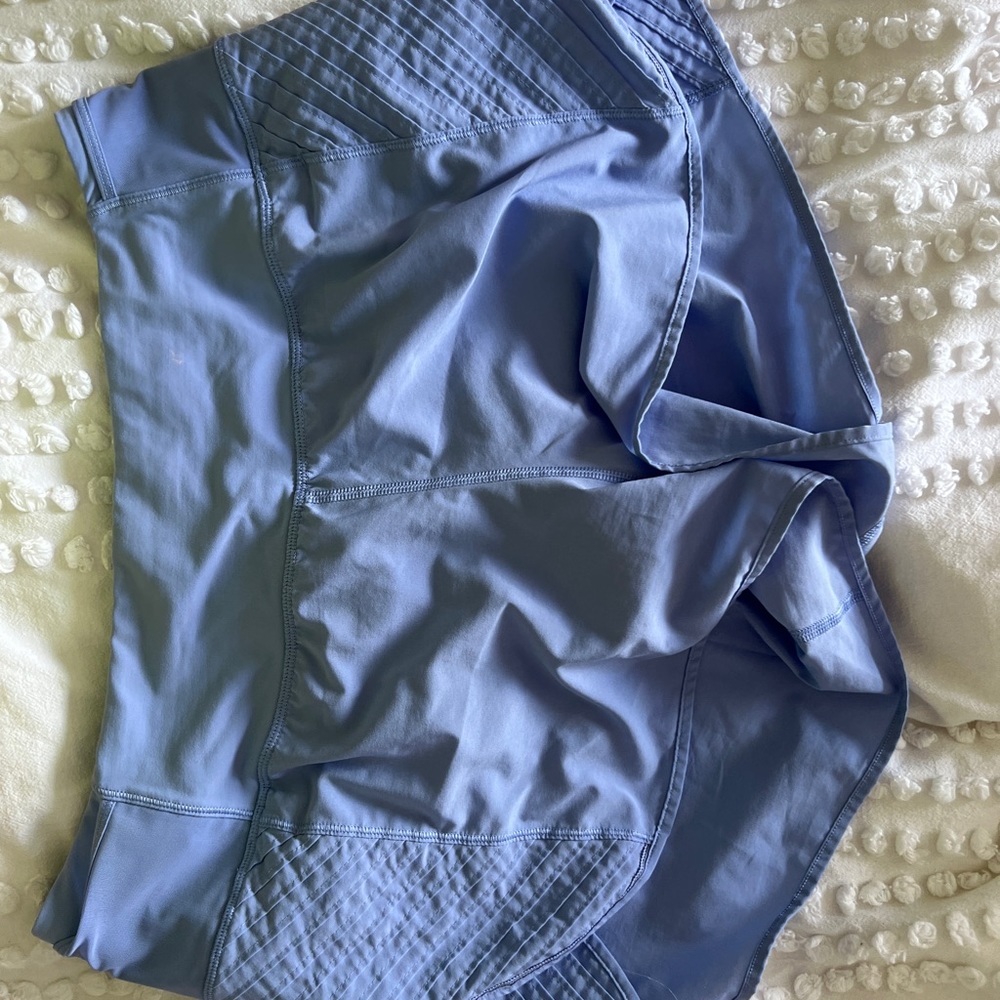 Lululemon real quick shorts *pintuck